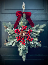 Load image into Gallery viewer, Evergreen Snowflake