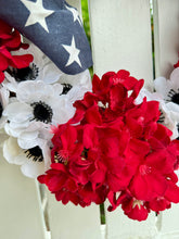 Load image into Gallery viewer, Patriotic Geranium & Anemone