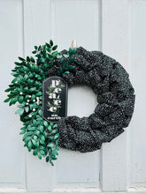 Load image into Gallery viewer, Peace On Earth