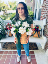 Load image into Gallery viewer, White Peony Basket