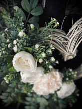 Load image into Gallery viewer, Wedding Heart