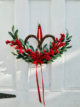 Load image into Gallery viewer, Berries & Velvet Heart