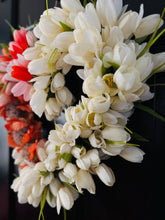 Load image into Gallery viewer, Tulip & Anemone Heart