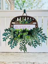 Load image into Gallery viewer, Greenery Basket