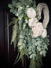 Load image into Gallery viewer, Wedding Heart