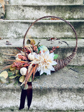 Load image into Gallery viewer, Horn of Plenty