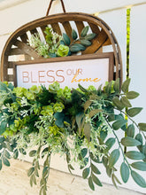 Load image into Gallery viewer, Greenery Basket