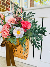 Load image into Gallery viewer, Coral Pink Basket