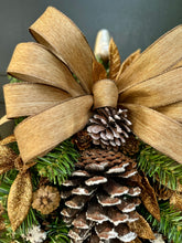 Load image into Gallery viewer, Pine Cone Teardrop Swag