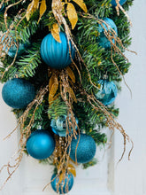Load image into Gallery viewer, Teal & Gold Teardrop Swag