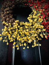 Load image into Gallery viewer, Baby’s Breath & Mini Pinecones