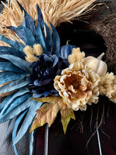 Load image into Gallery viewer, Hay Blue