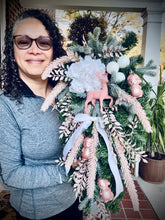 Load image into Gallery viewer, Pink Frost Swag