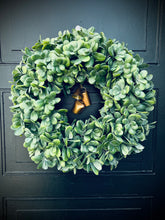 Load image into Gallery viewer, Jade with Bells