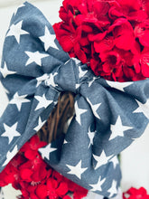 Load image into Gallery viewer, Patriotic Geranium & Anemone