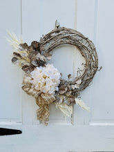 Load image into Gallery viewer, Snow & Champagne