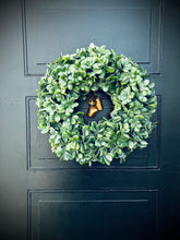 Load image into Gallery viewer, Jade with Bells