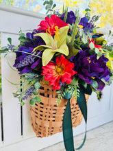 Load image into Gallery viewer, Purple Peony Basket
