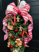 Load image into Gallery viewer, Peppermint & Gingerbread