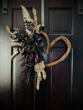 Load image into Gallery viewer, Black Orchid Heart