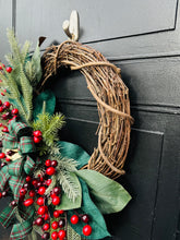 Load image into Gallery viewer, Tartan & Berries