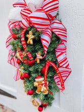 Load image into Gallery viewer, Peppermint & Gingerbread