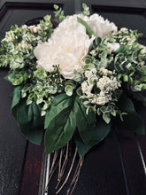 Load image into Gallery viewer, White Peony Heart