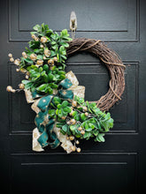 Load image into Gallery viewer, Holiday Jade