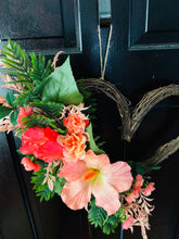 Load image into Gallery viewer, Peach Hibiscus Heart