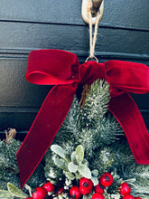 Load image into Gallery viewer, Evergreen Snowflake