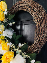 Load image into Gallery viewer, Yellow Spring