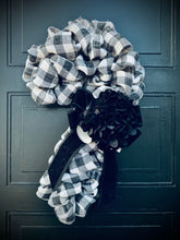 Load image into Gallery viewer, Black Velvet Cane