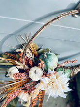 Load image into Gallery viewer, Horn of Plenty