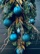 Load image into Gallery viewer, Teal & Gold Teardrop Swag