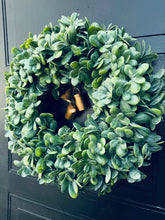 Load image into Gallery viewer, Jade with Bells