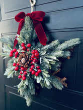 Load image into Gallery viewer, Evergreen Snowflake