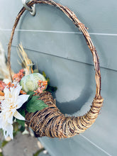 Load image into Gallery viewer, Horn of Plenty