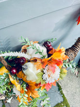 Load image into Gallery viewer, Horn of Abundance