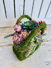 Load image into Gallery viewer, Succulent & Moss Purse