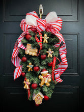 Load image into Gallery viewer, Peppermint & Gingerbread