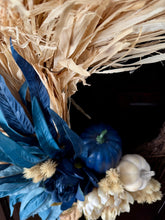 Load image into Gallery viewer, Hay Blue