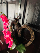 Load image into Gallery viewer, Pink Orchid Heart