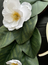Load image into Gallery viewer, Magnolia Leaf