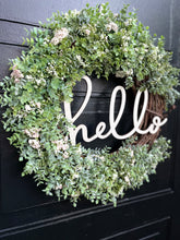 Load image into Gallery viewer, Berry & Boxwood