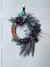 Load image into Gallery viewer, Black Velvet