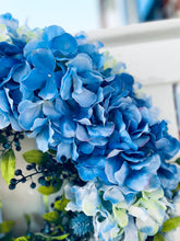 Load image into Gallery viewer, Blooming Blues