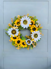 Load image into Gallery viewer, Mirasol’s Crown