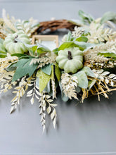 Load image into Gallery viewer, Autumn Mint