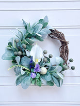 Load image into Gallery viewer, Calla Lily & Lamb’s Ear Mini Wreath