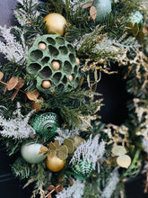 Load image into Gallery viewer, Brilliant Lotus